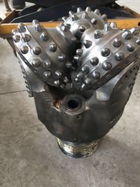 Customized Tricone Rock Drill Bits Conical Forging Air Circulation Bearing Type