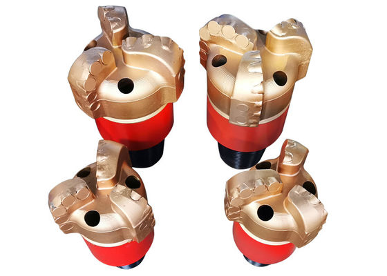 3 Blade Iadc S132 Pdc Bit 4-1/2&quot; With 2-3/8&quot; Api For Sandstone And Shale